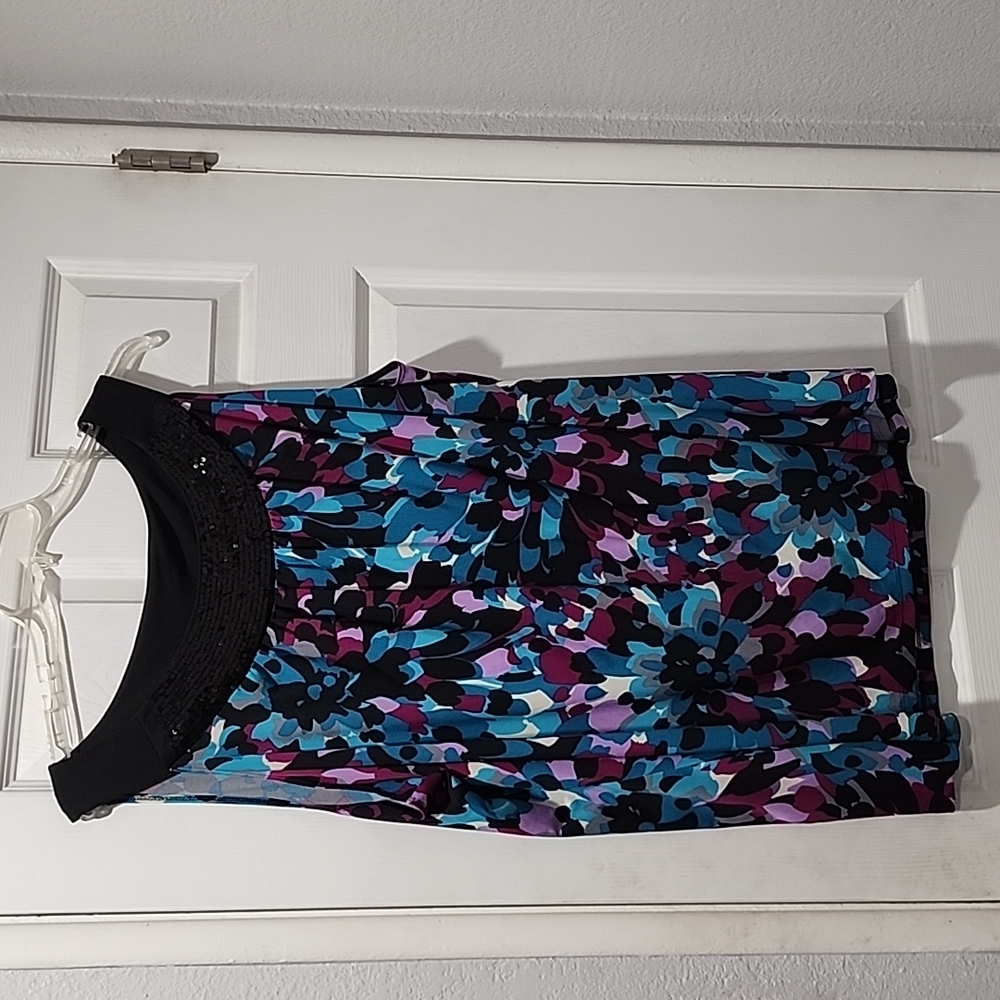 NWOT women plus 30/32 blouse